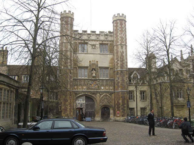 剑桥三一学院